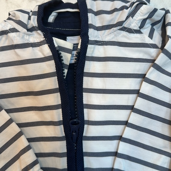 ADORABLE 4 pc Janie & jack converse bundle 2 outfits, jacket, chucks nautical - Picture 4 of 7